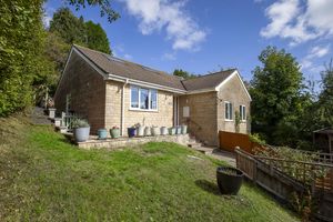 Front Aspect_Denholme(1)- click for photo gallery